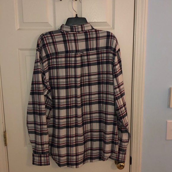 Brand New Button Down Flannel ( Lucky Brand ) - Picture 5 of 5